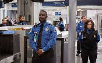 Cariniki in policaji imajo priročnik Cariniki in policaji imajo priročnik