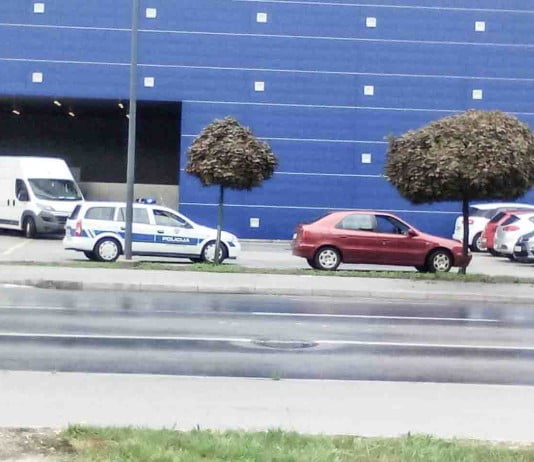 Policijska kontrola prometa – osnovni nasveti Policijska kontrola prometa - osnovni nasveti