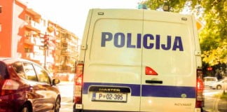 Prenehanje veljavnosti vozniškega dovoljenja Policijski kombi