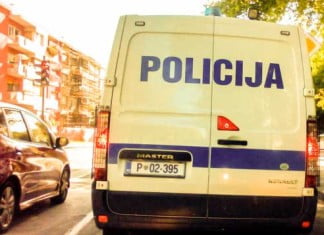 Prenehanje veljavnosti vozniškega dovoljenja Policijski kombi
