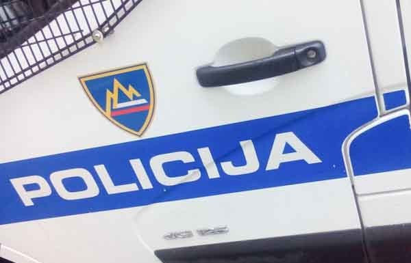 Odvzem vozniške in prepoved vožnje Policija