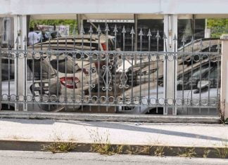 Sodišča še vedno brez razloga zasegajo vozila odvzeta s strani policije Sodišča še vedno brez razloga zasegajo vozila odvzeta s strani policije (1 of 1)